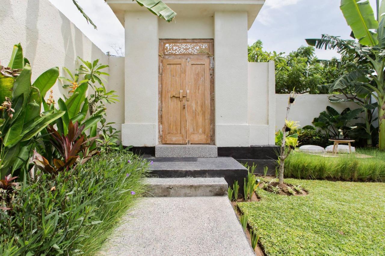 Villa Orked 1 Seminyak  Exterior photo